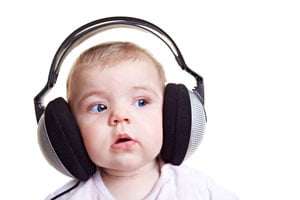 Child with headphone